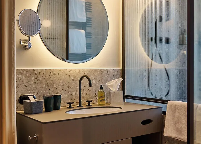 מלון Urban Nature - Badeschloss